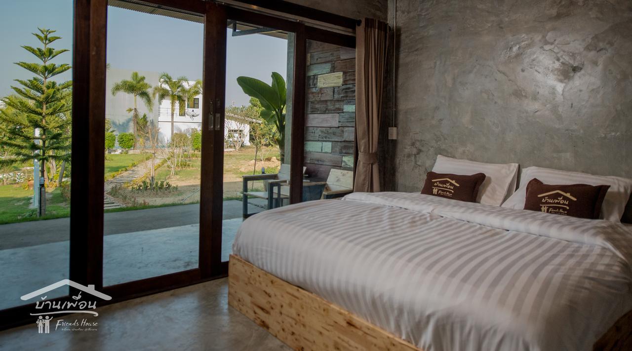Friends House Hotel เชียงคาน ภายนอก รูปภาพ
